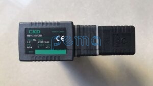 CKD FFB-4210A7C3B1 AC100V Van điện từ 2 cổng , dòng FFB