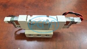 CKD 4GB250R-08-E2-3 DC24V Van điện từ 5 cổng , dòng 4GB2