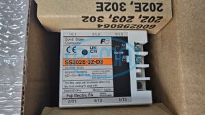 FUJI ELECTRIC SS302E-3Z-D3 Công tắc 3 cực