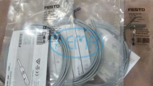 FESTO SME-8M-ZS-24V-K-2,5-OE Cảm biến tiệm cận , dòng SME