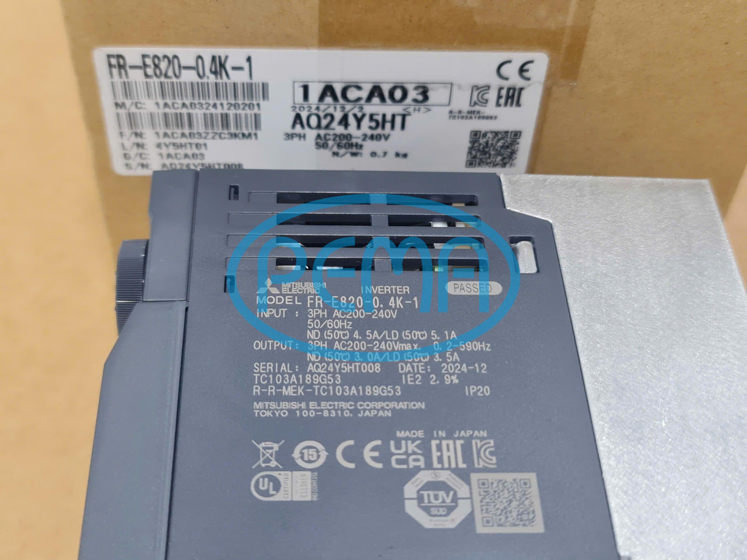 MITSUBISHI FR-E820-0.4K-1 Biến tần 3 Phase