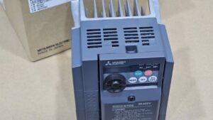 MITSUBISHI FR-D740-0.4K